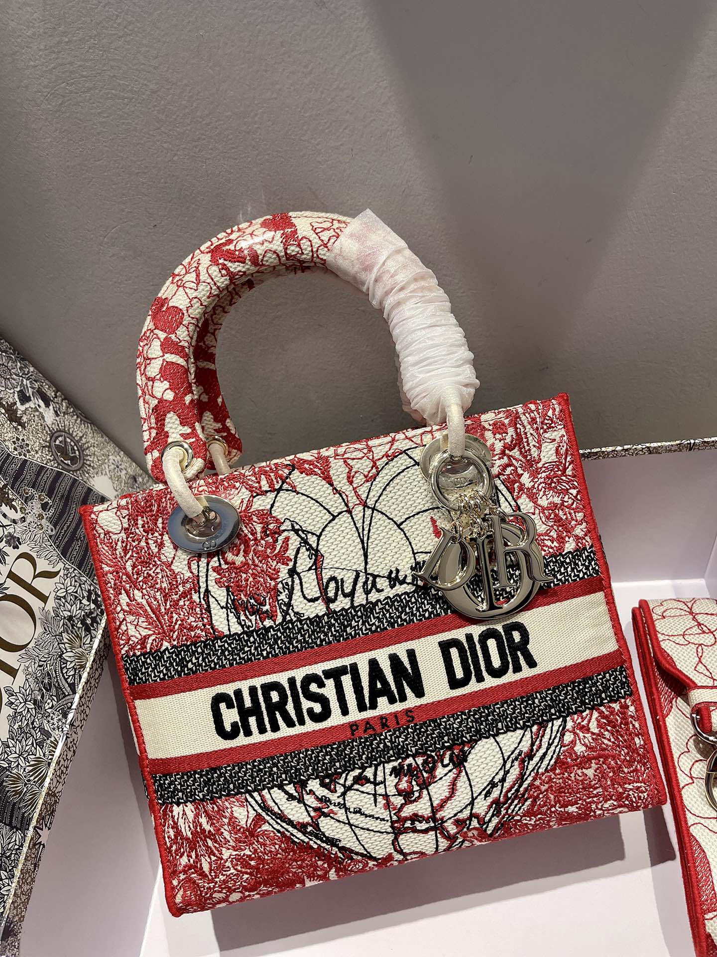 DIOR MEDIUM LADY D-LITE BAG