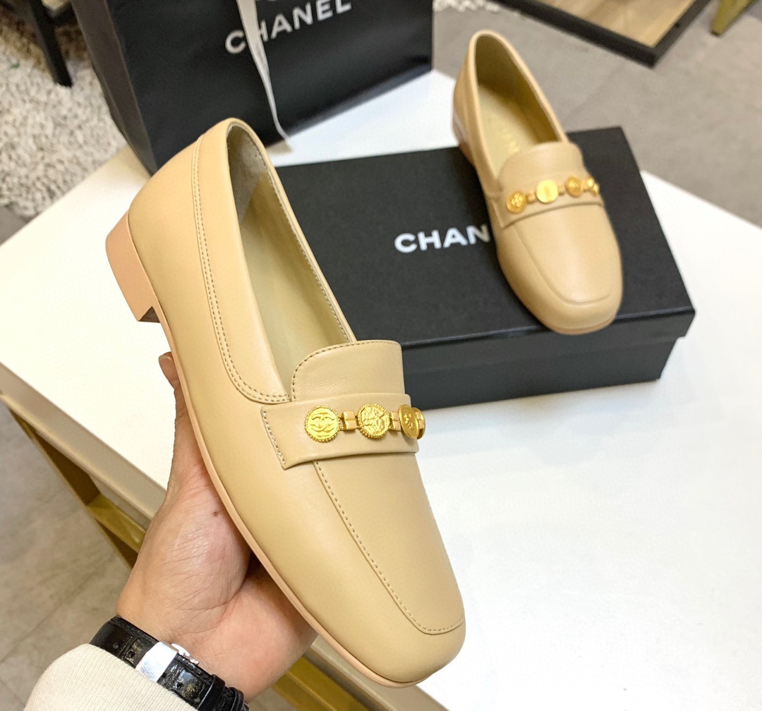 Chanel Shoes548