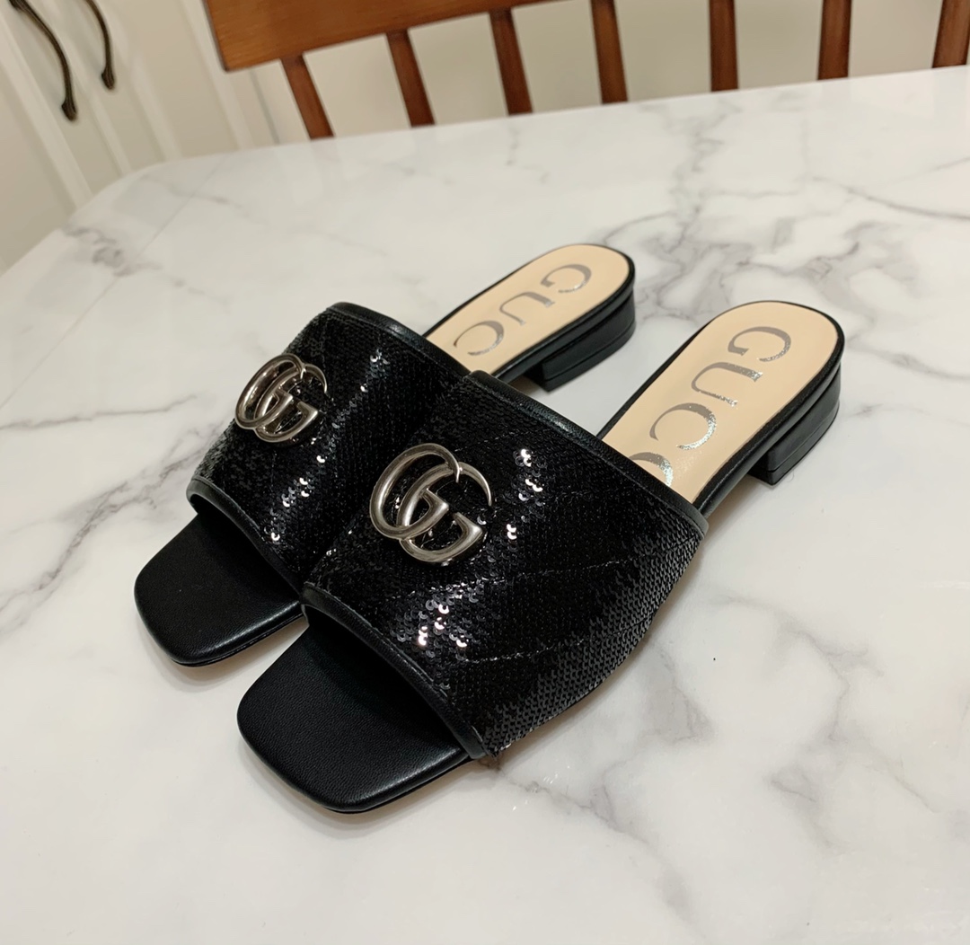 Gucci shoe409