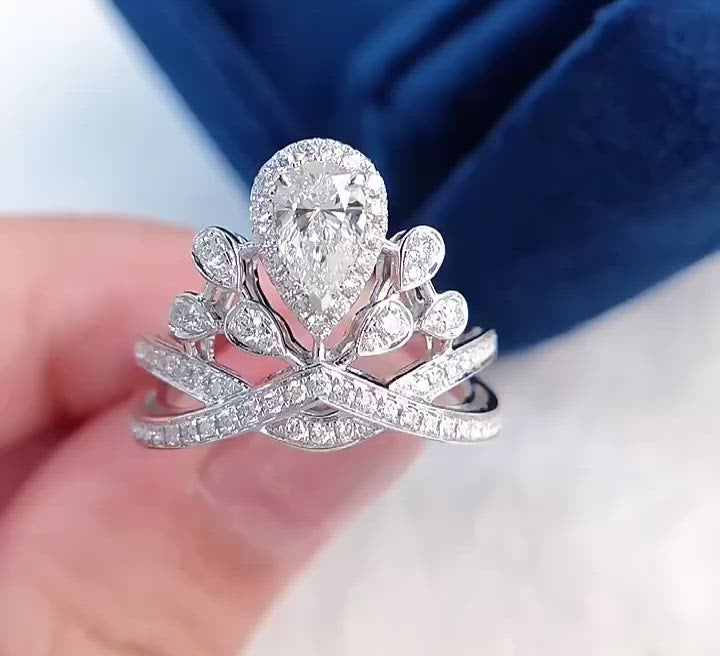 Waterdrop Crown Luxury Moissanite Ring