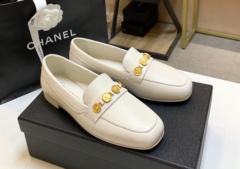 Chanel Shoes549