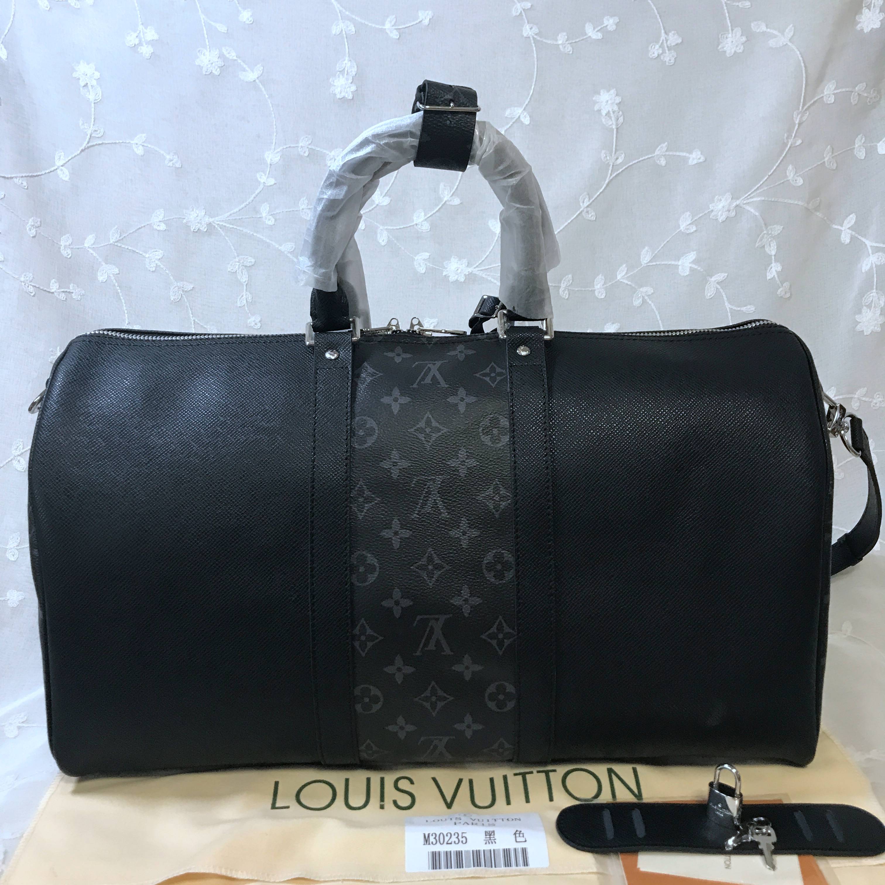 LV Travelbag  M30235