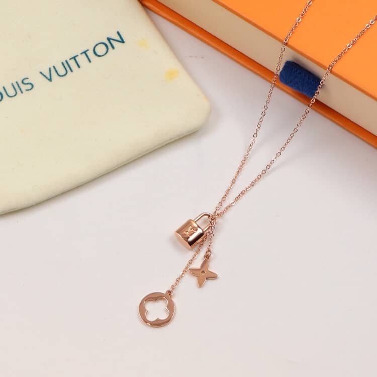 Louis Vuitton Cheap Luxury Necklace