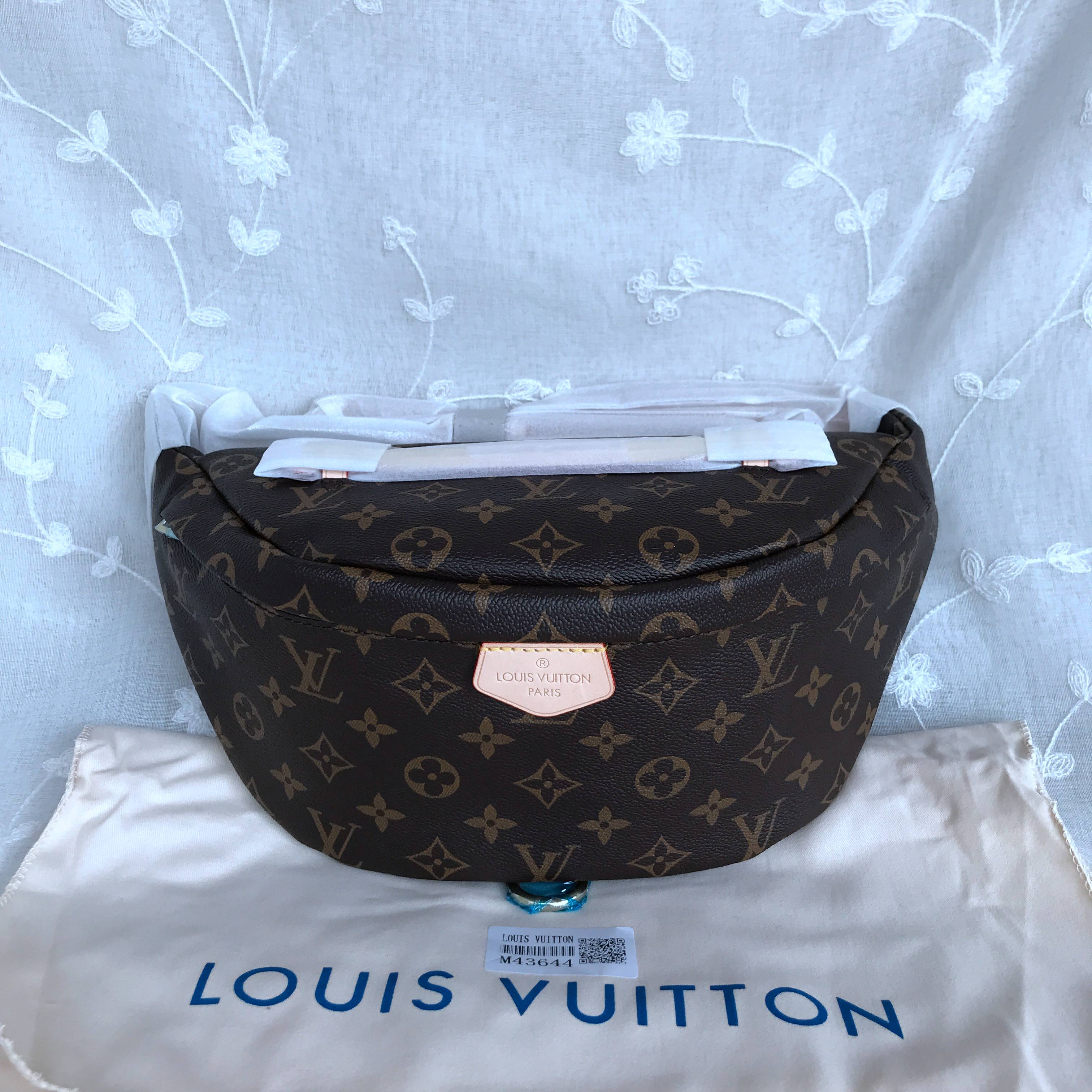 LV BUMBAG M43644 M44836