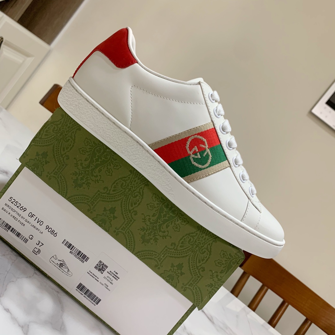 Gucci shoe186
