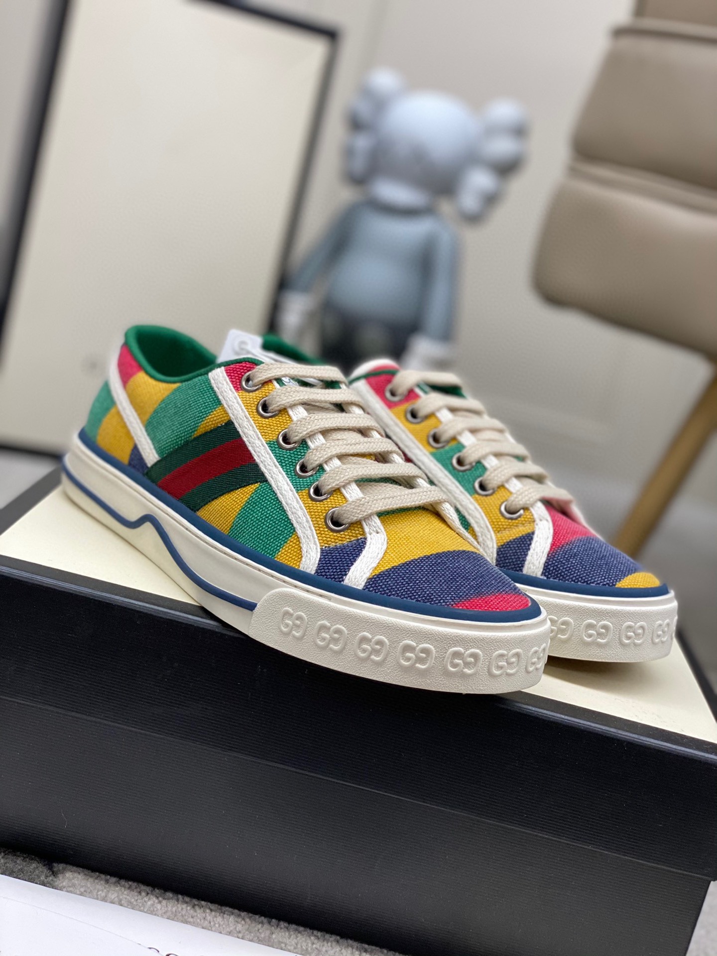 Gucci shoe213