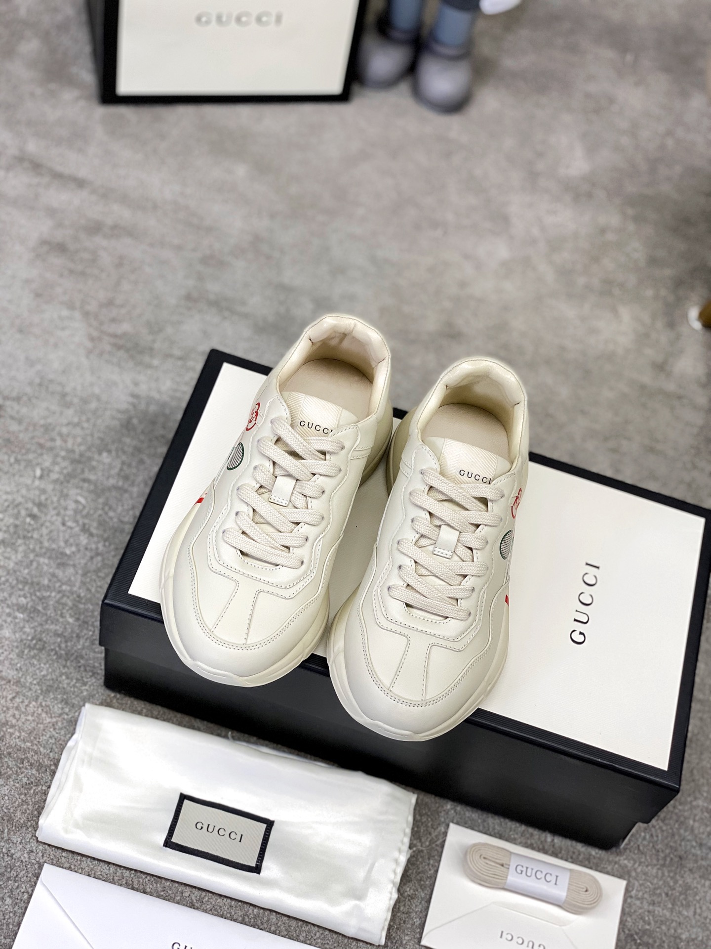 Gucci shoe40