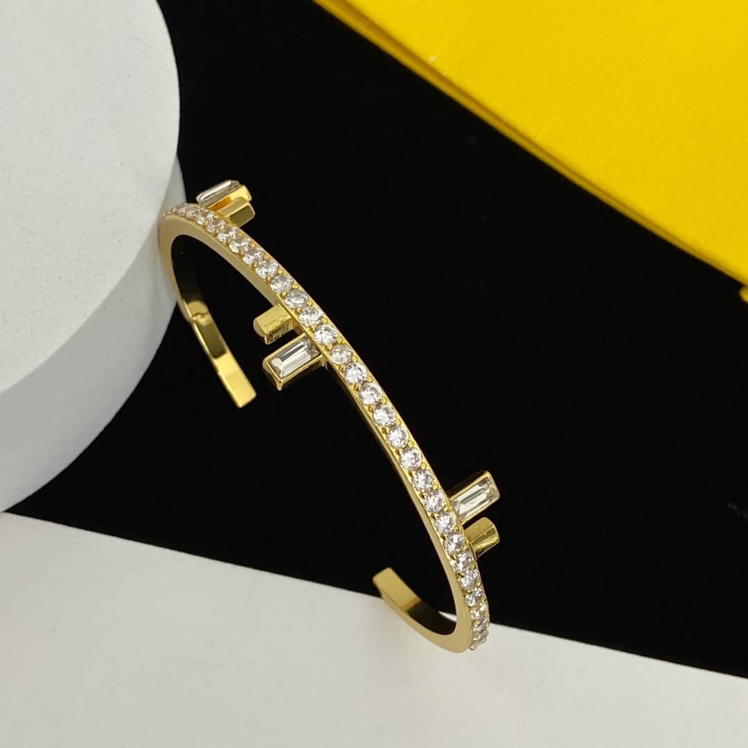 Fake Fendi Designer Bracelet Wholesale