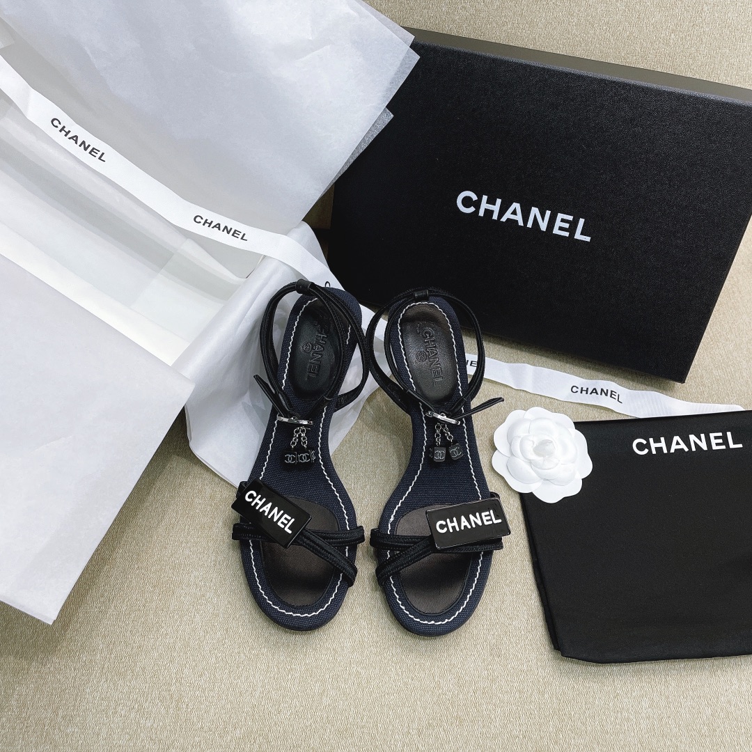 Chanel Shoes269