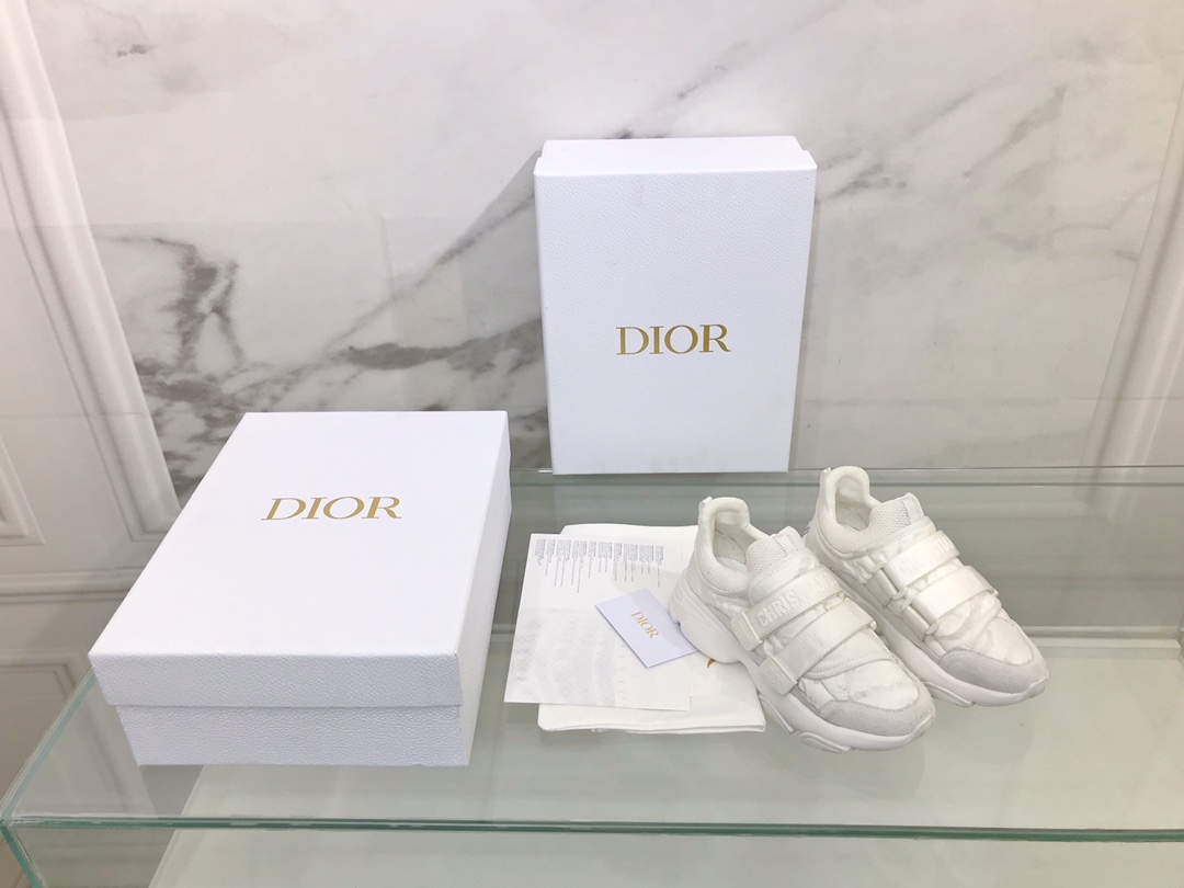 Dior shoes251