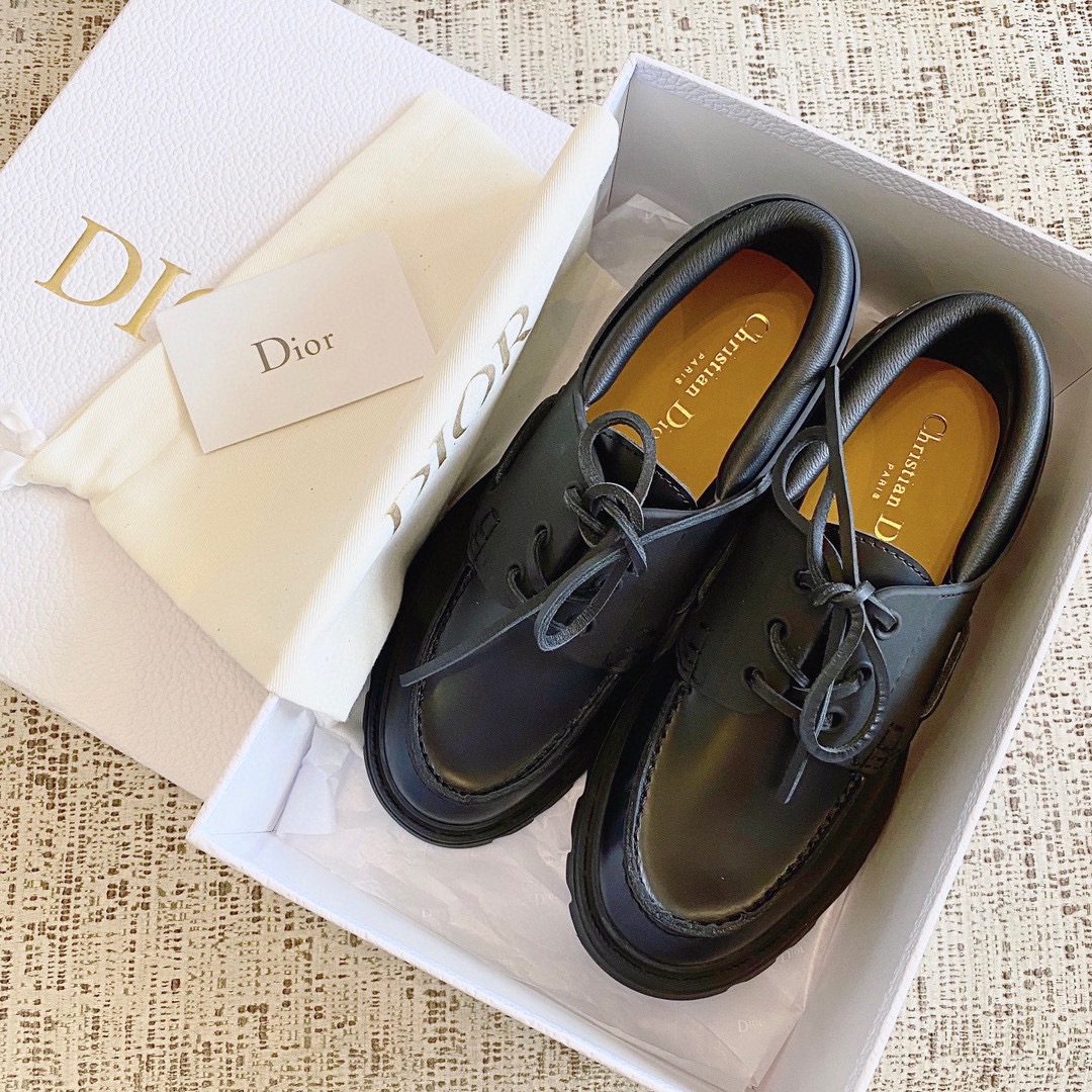Dior shoes324