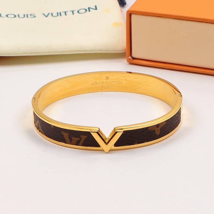 Fake Louis Vuitton Designer Bracelet Wholesale