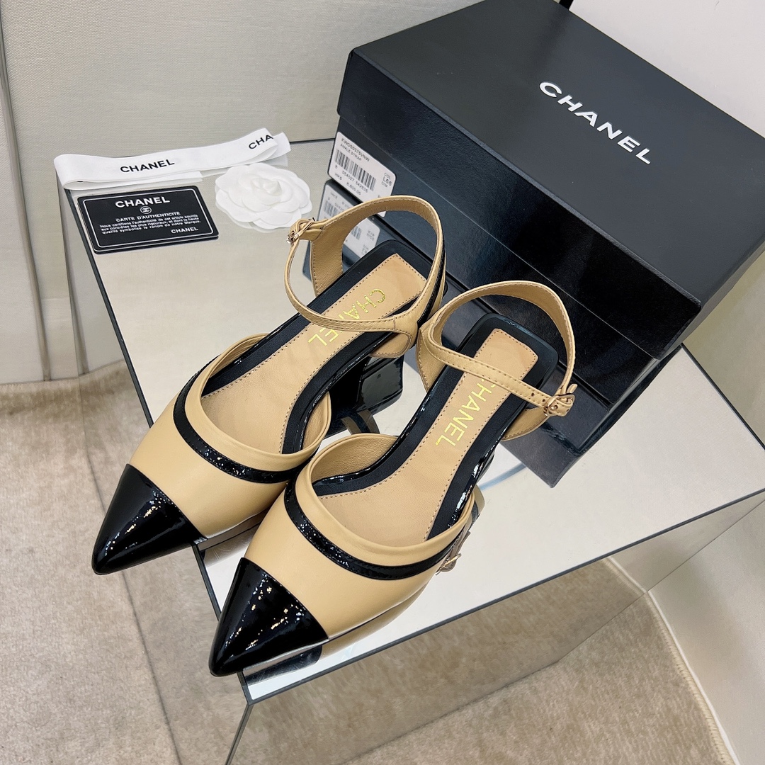 Chanel Shoes64