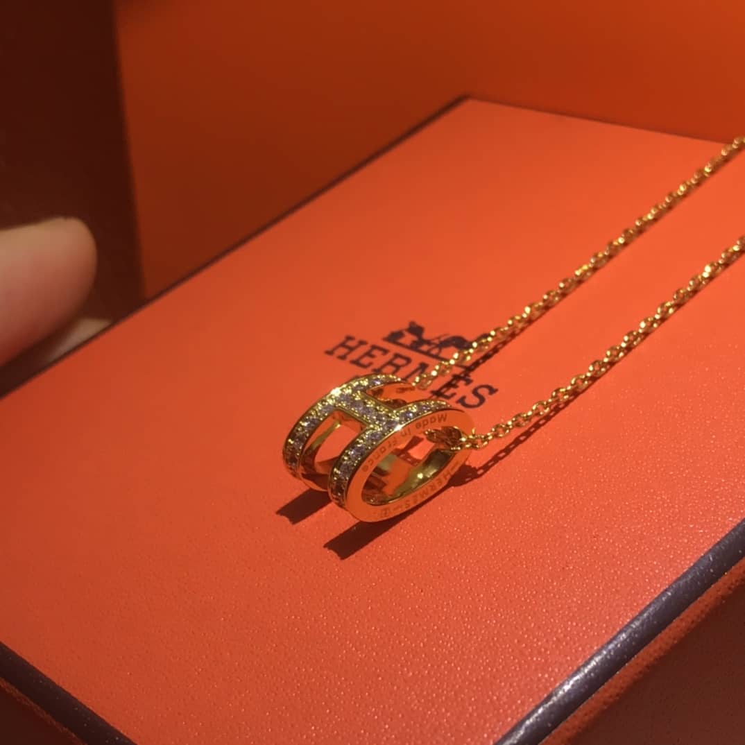 Fake Hermes Logo Necklace