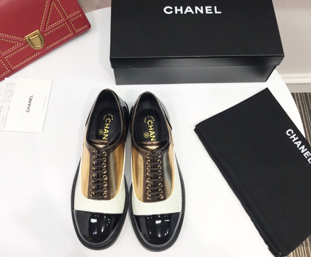 Chanel Shoes551