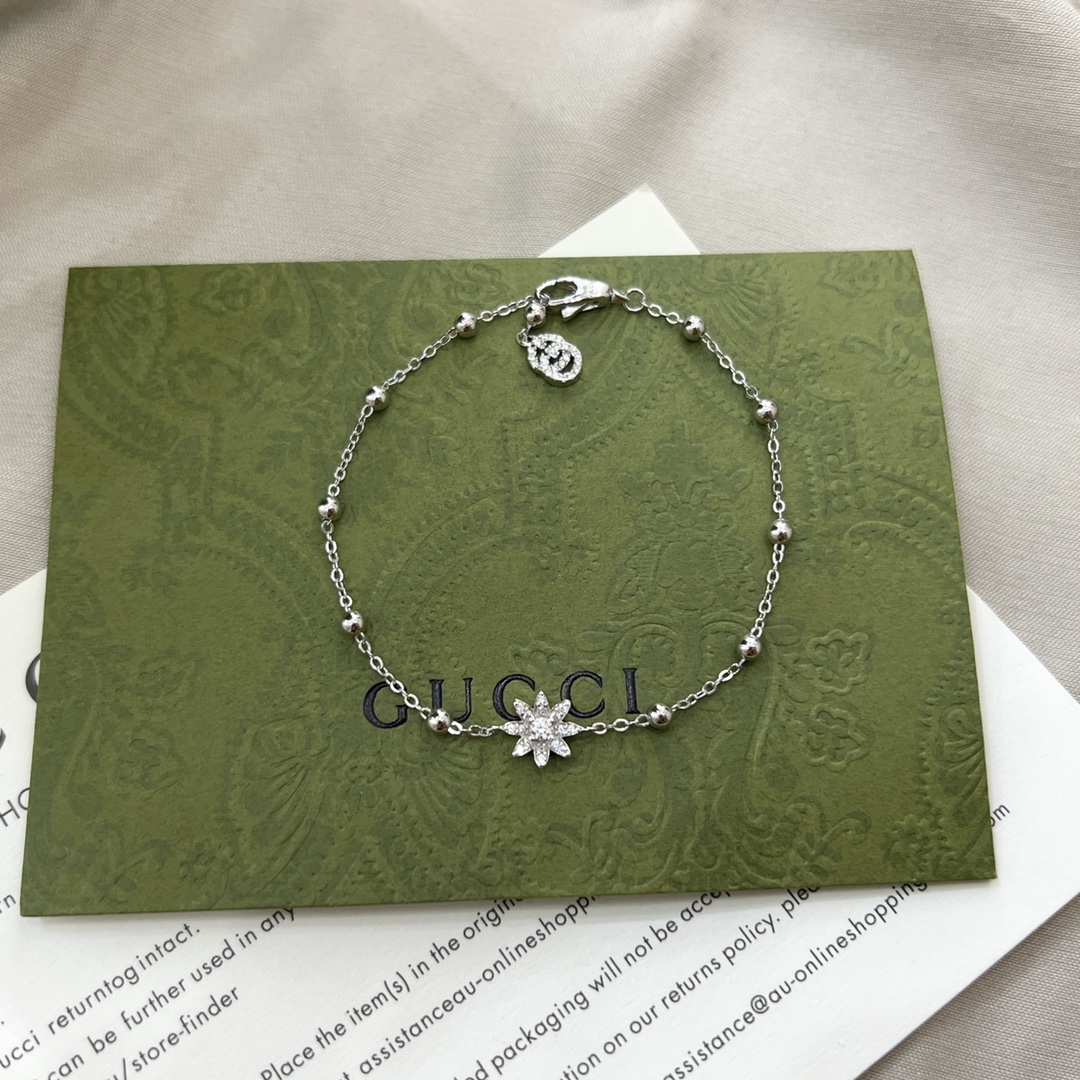 G*U 925 Sterling Silver Double G Floral 18K white gold diamond bracelet