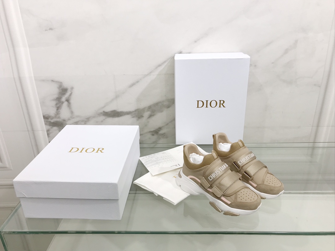 Dior shoes242