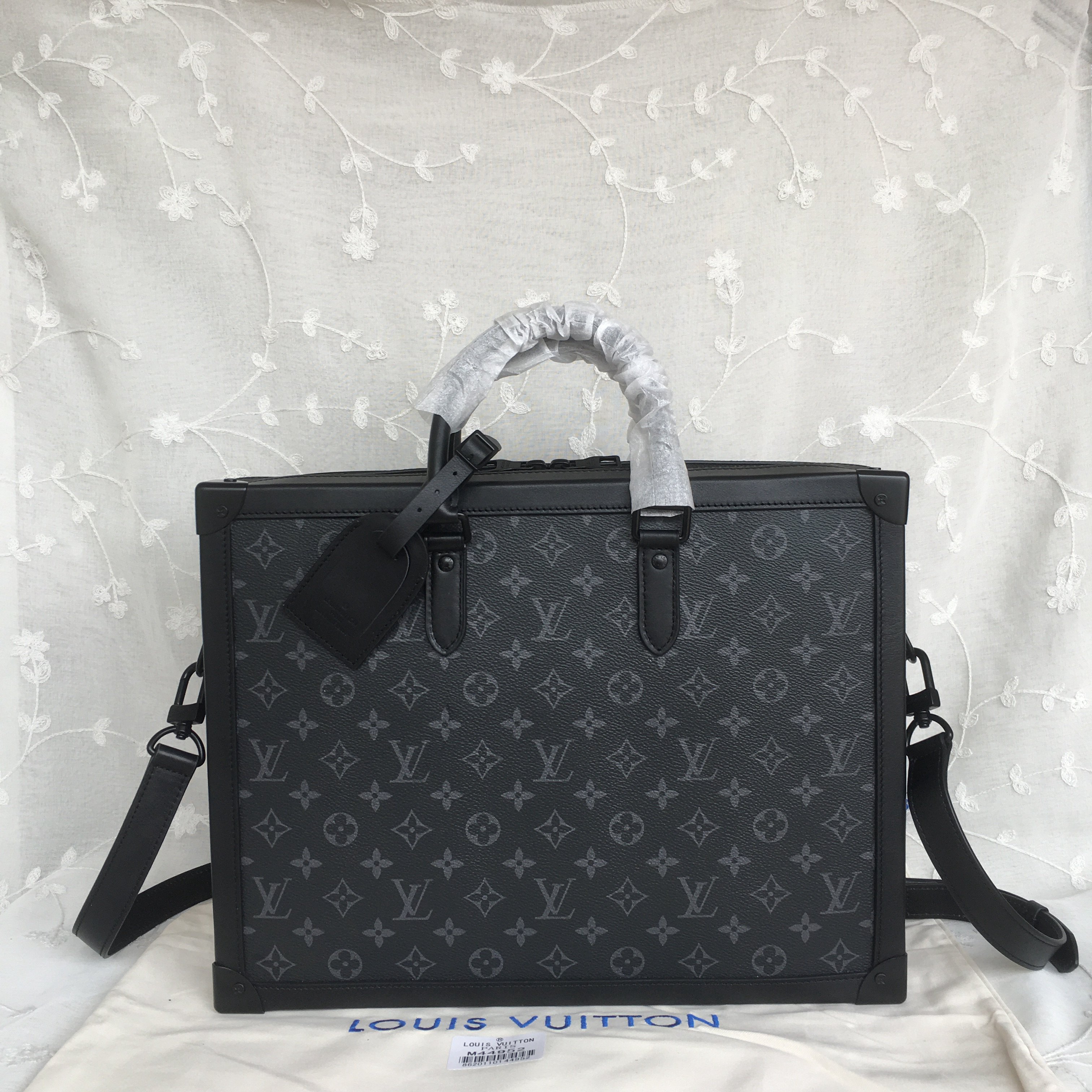 LV SOFT TRUNK BRIEFCASE M44952