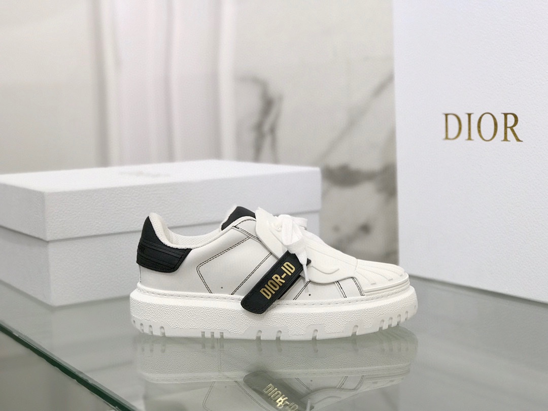Dior shoes305