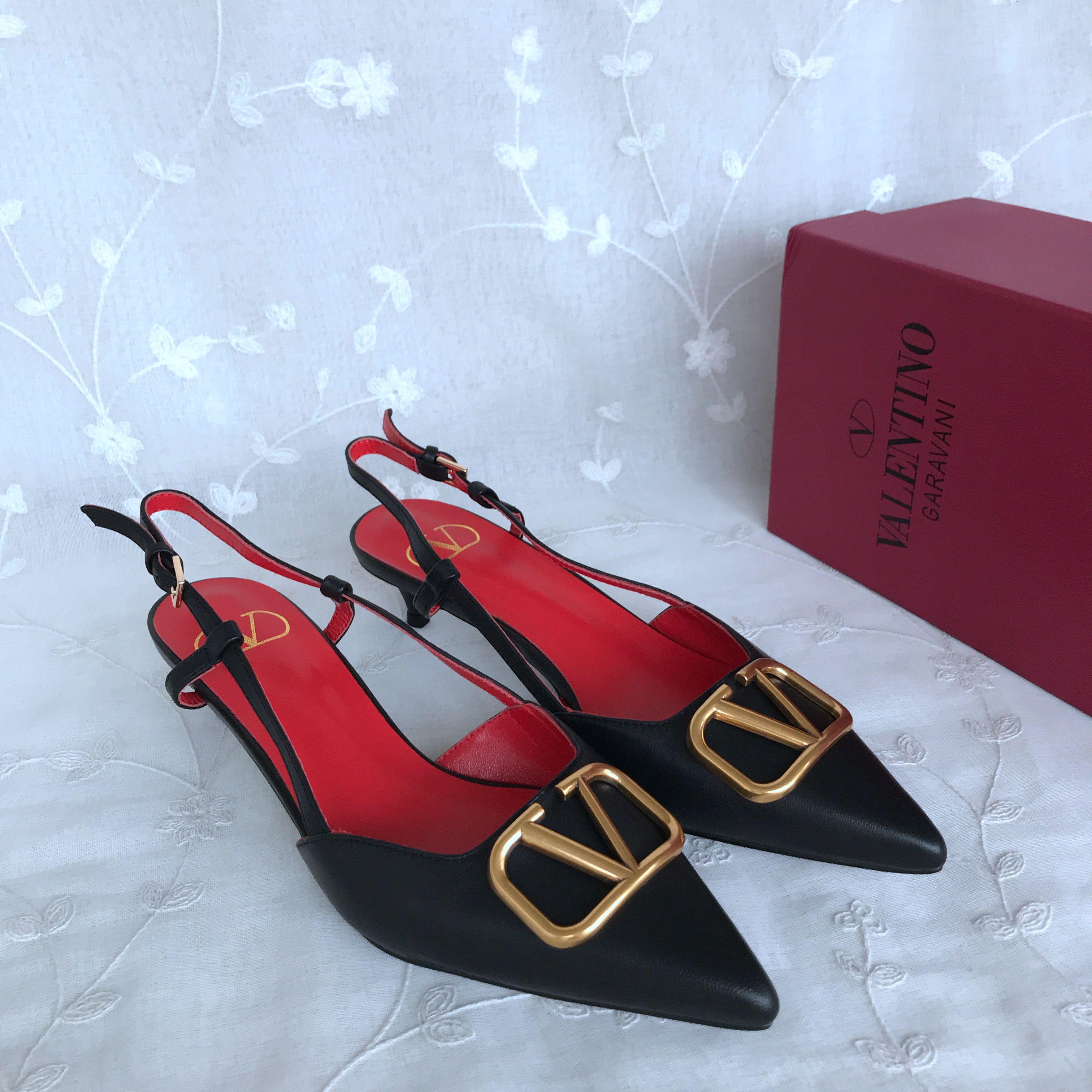 Valentino sandals 861967