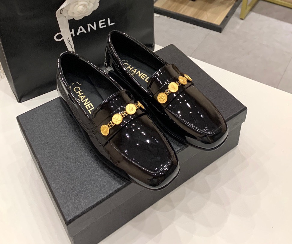 Chanel Shoes547