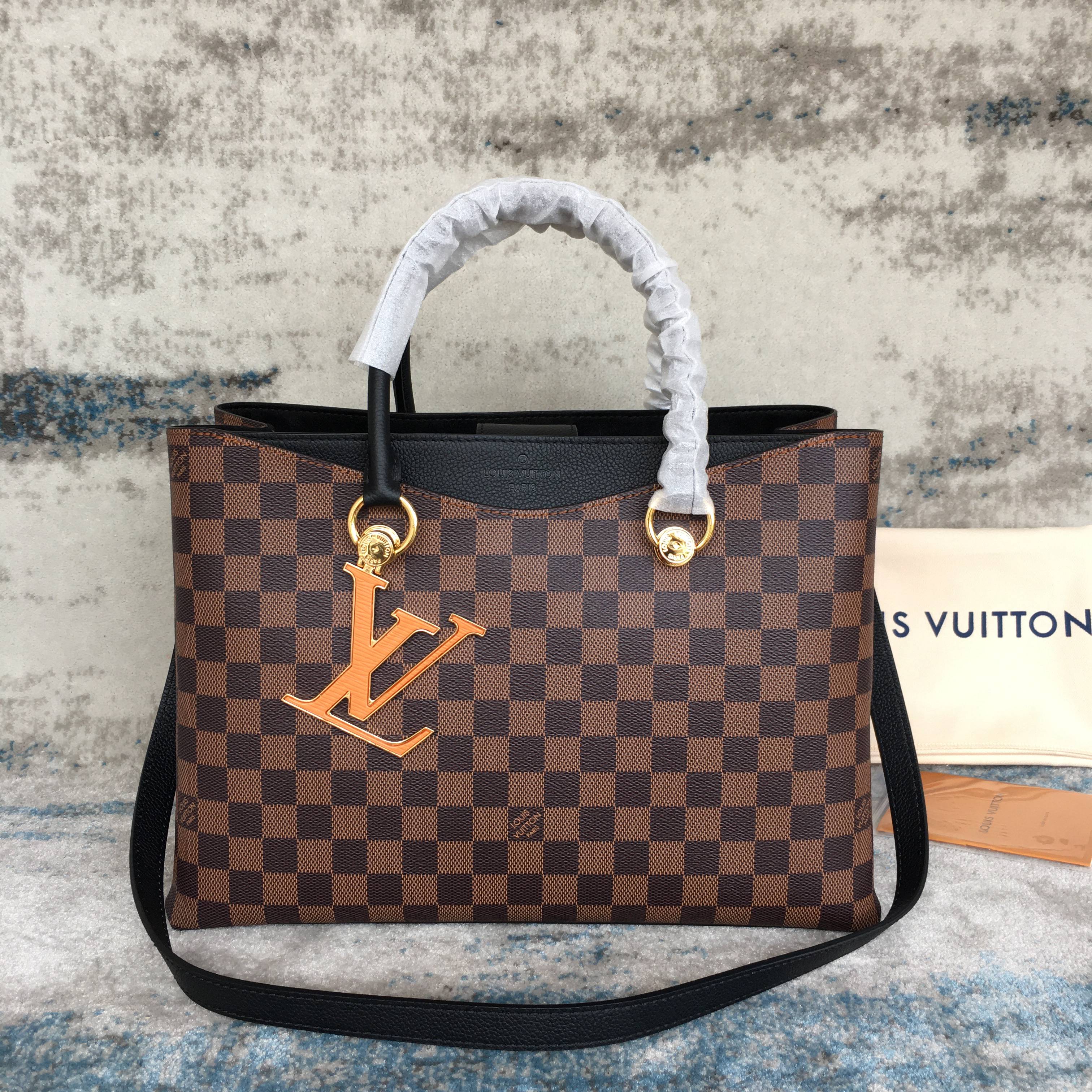LV LV RIVERSIDE N40050