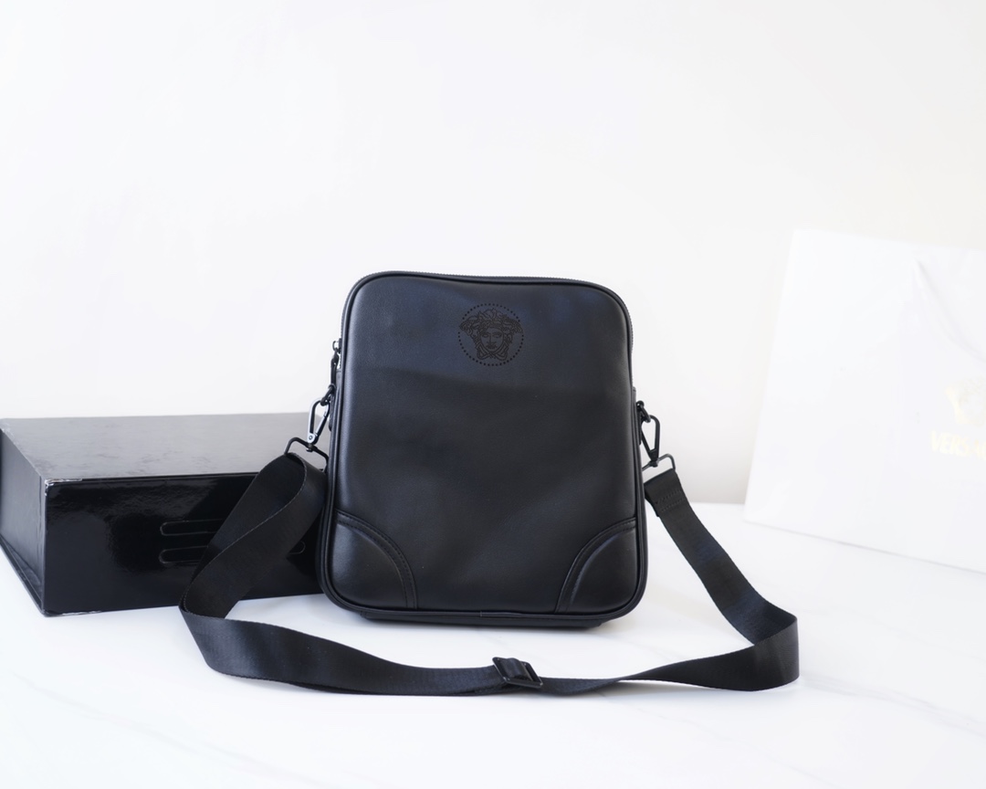 Versace #69543 Fashion Messenger Bags