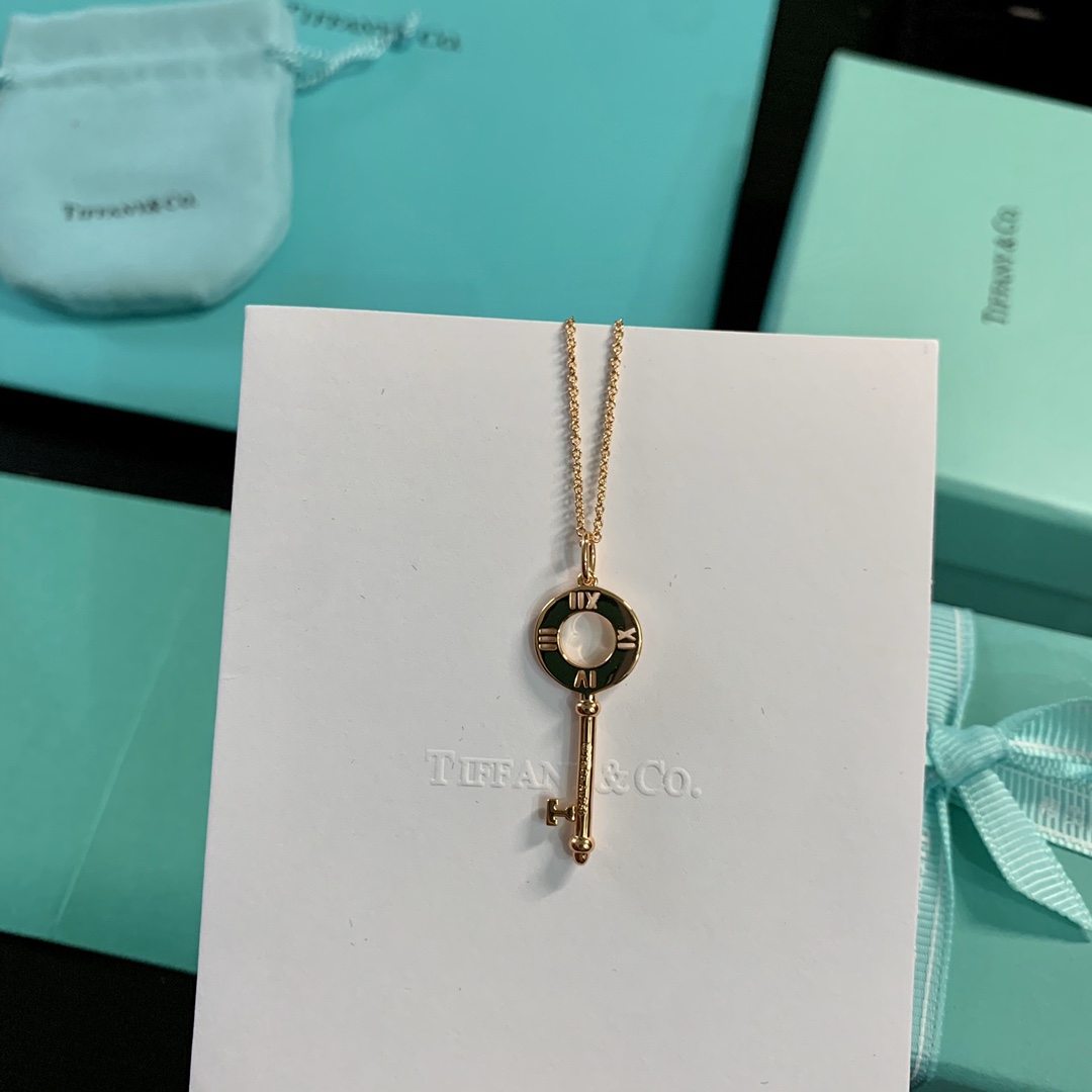 Tiffany Rome series necklace