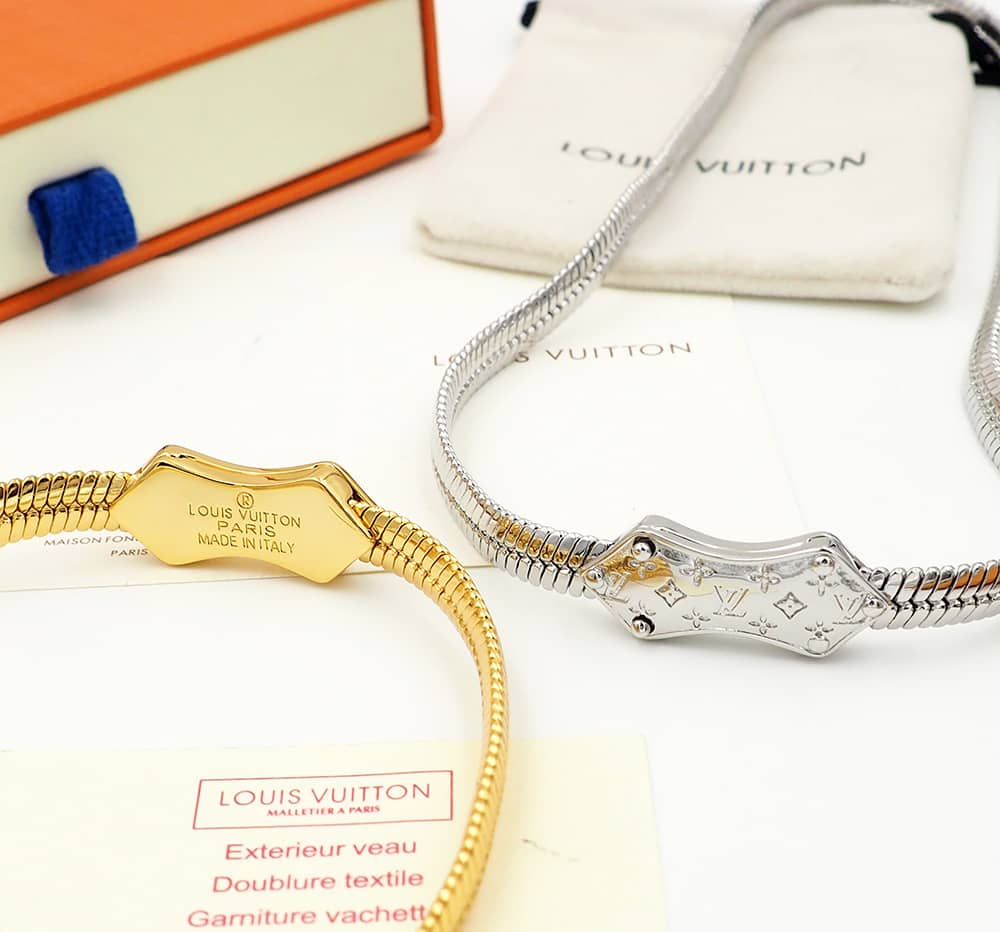 Designer Louis Vuitton Classic Necklace