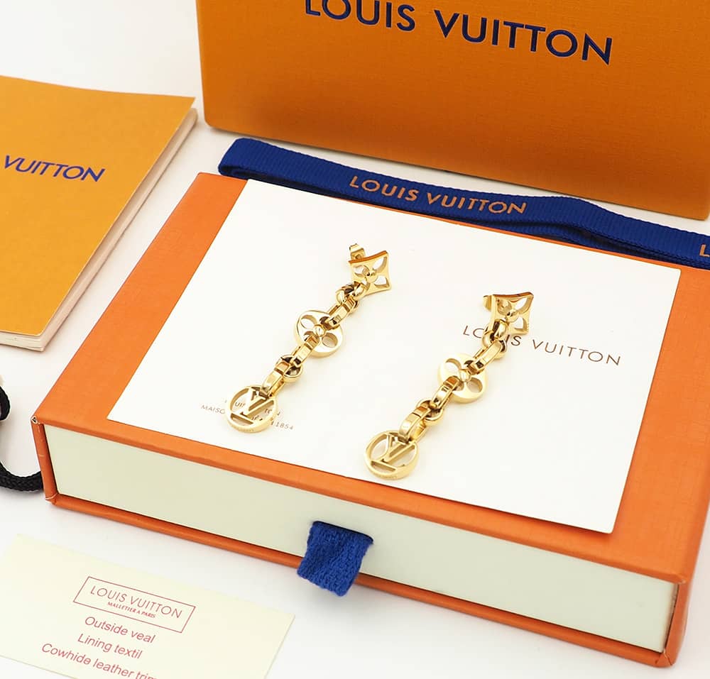 Knockoff Louis Vuitton Logo Earrings