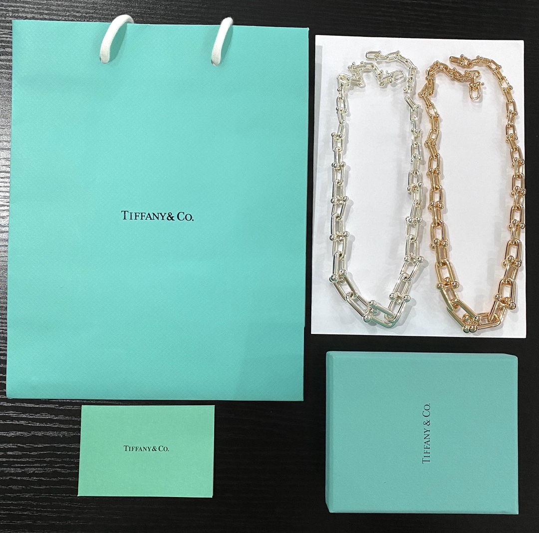 Tiffany Hardwear necklace rose gold