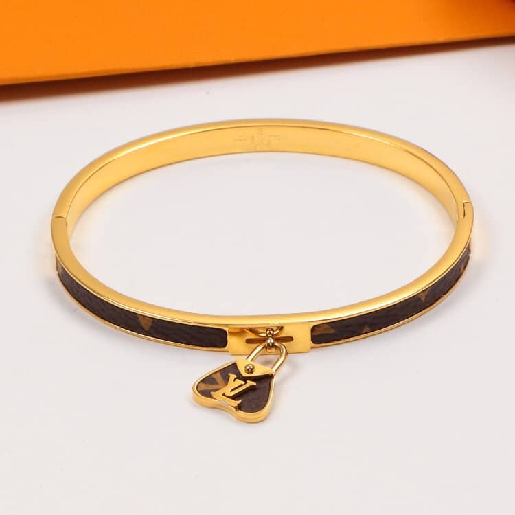 Louis Vuitton Best AAA Replica Bracelet
