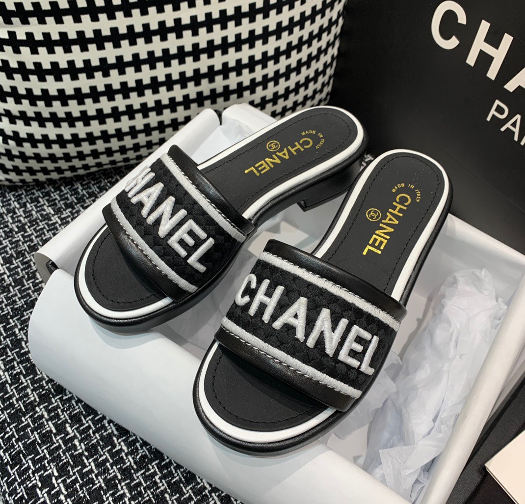 Chanel Shoes338