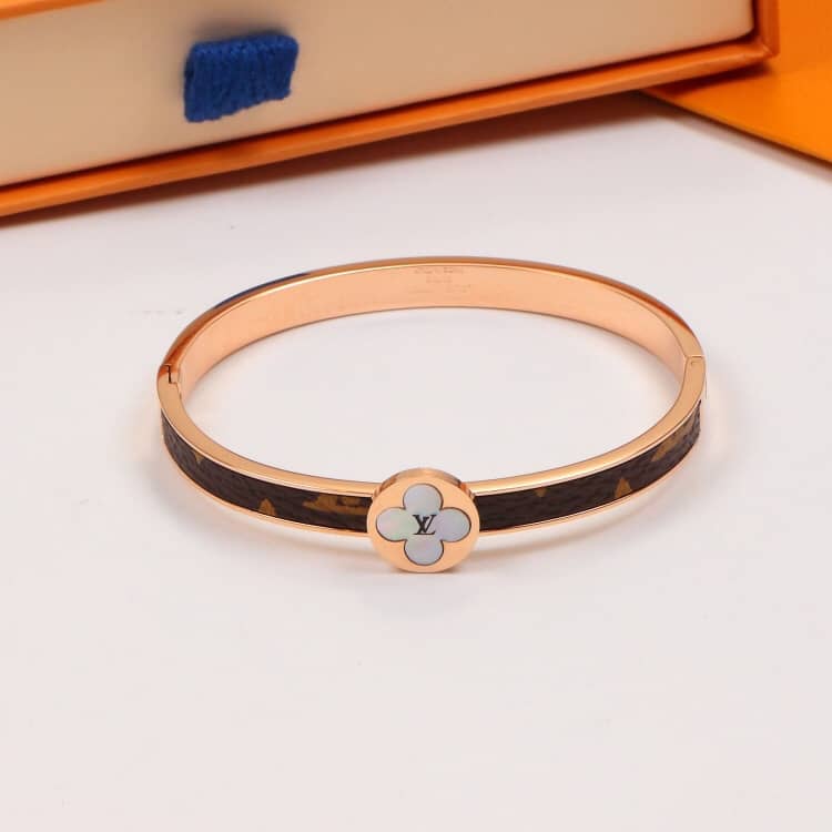 Louis Vuitton Bracelet First Copy