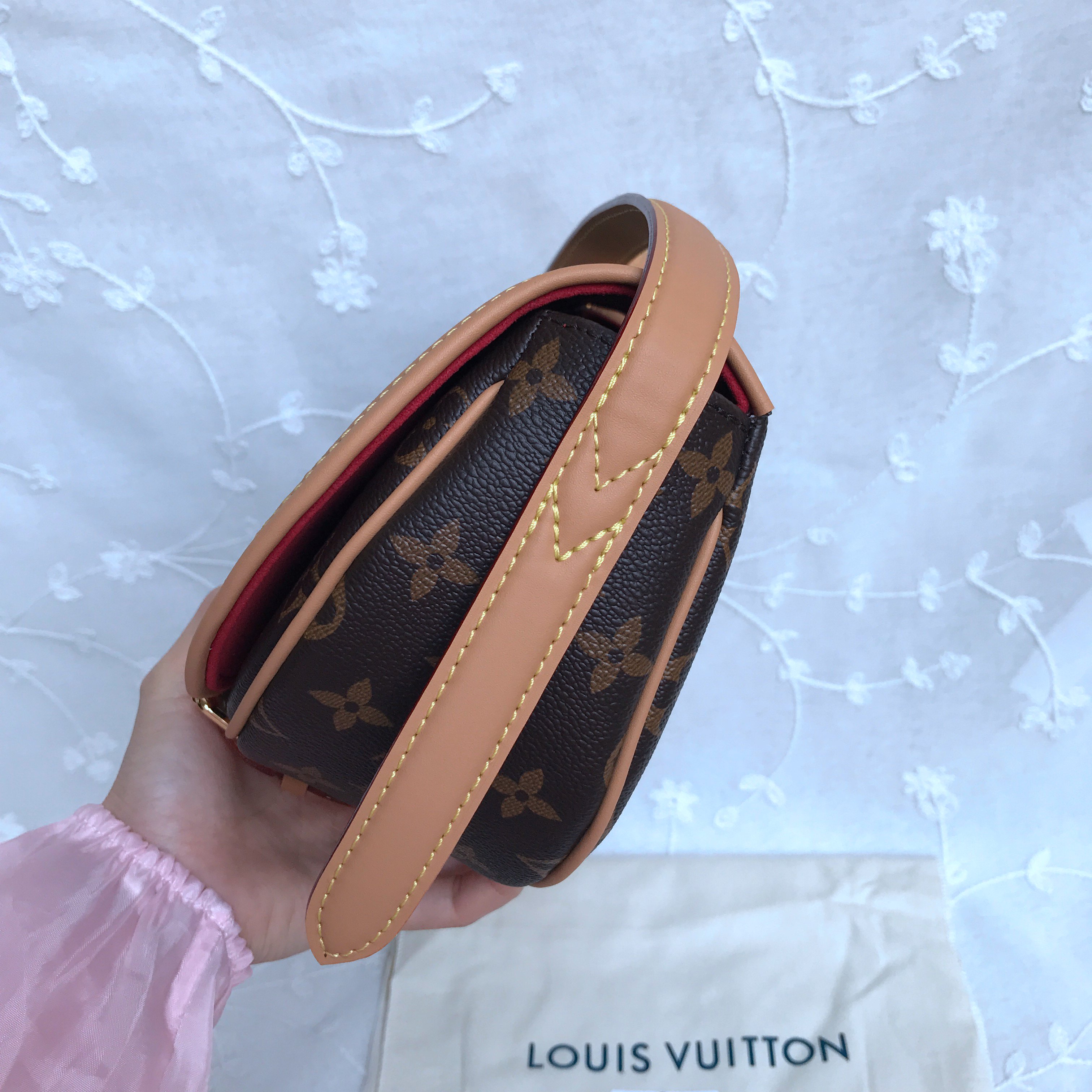 LV SAC TAMBOURIN M44860