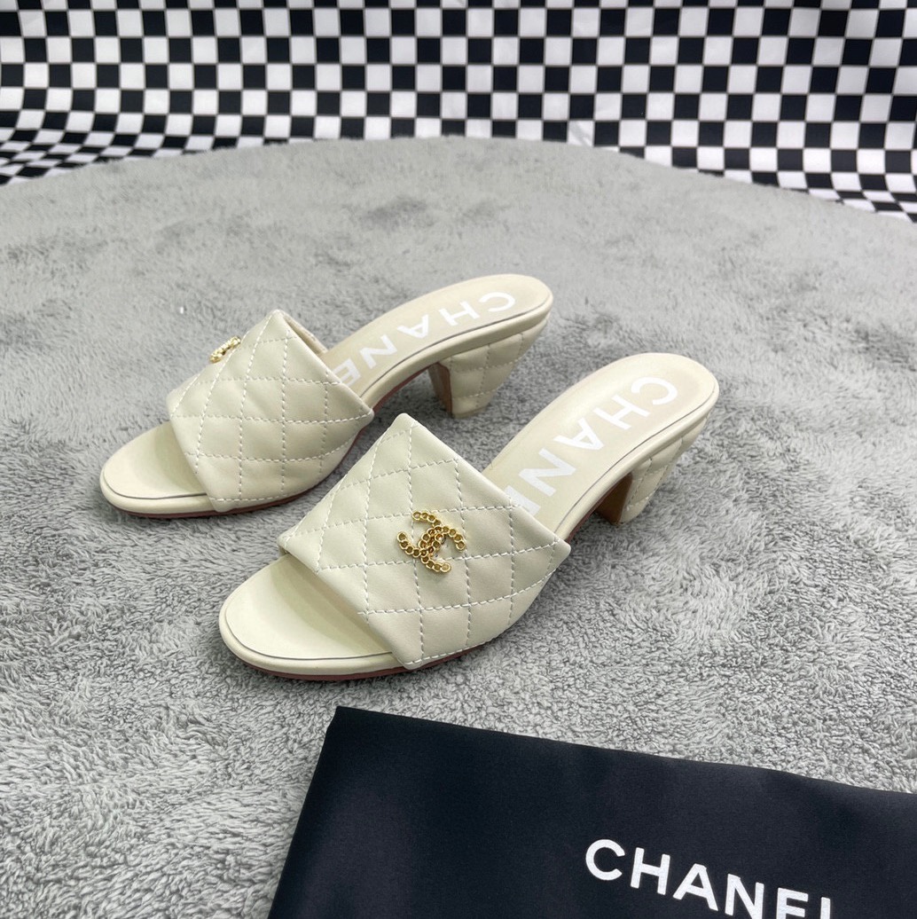 Chanel Shoes87