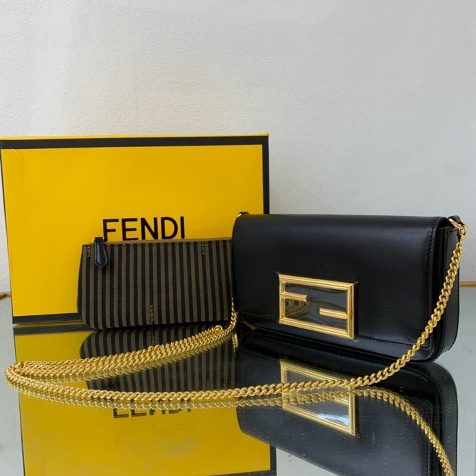 Fendi Pequin