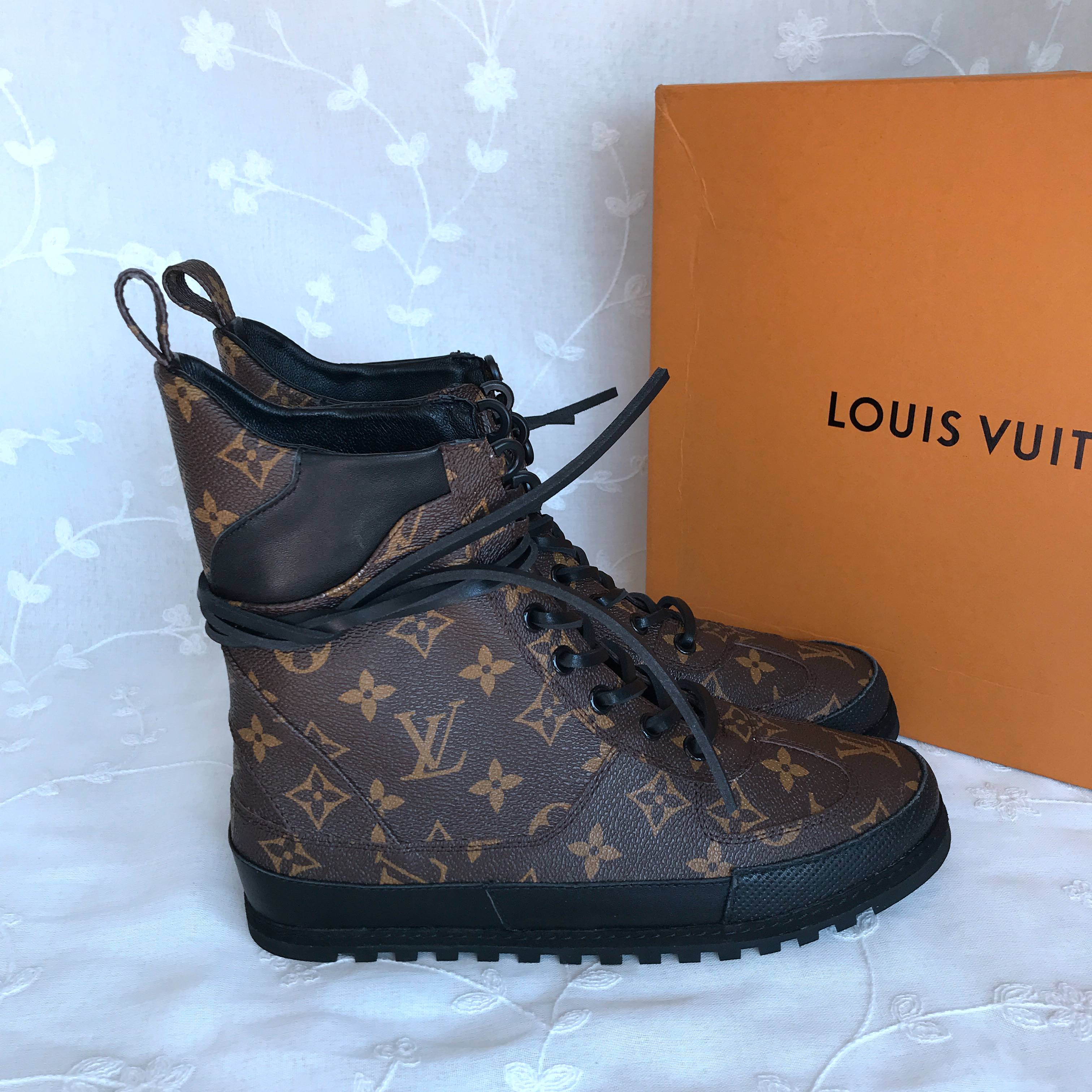 LV Casual Shoes 832609