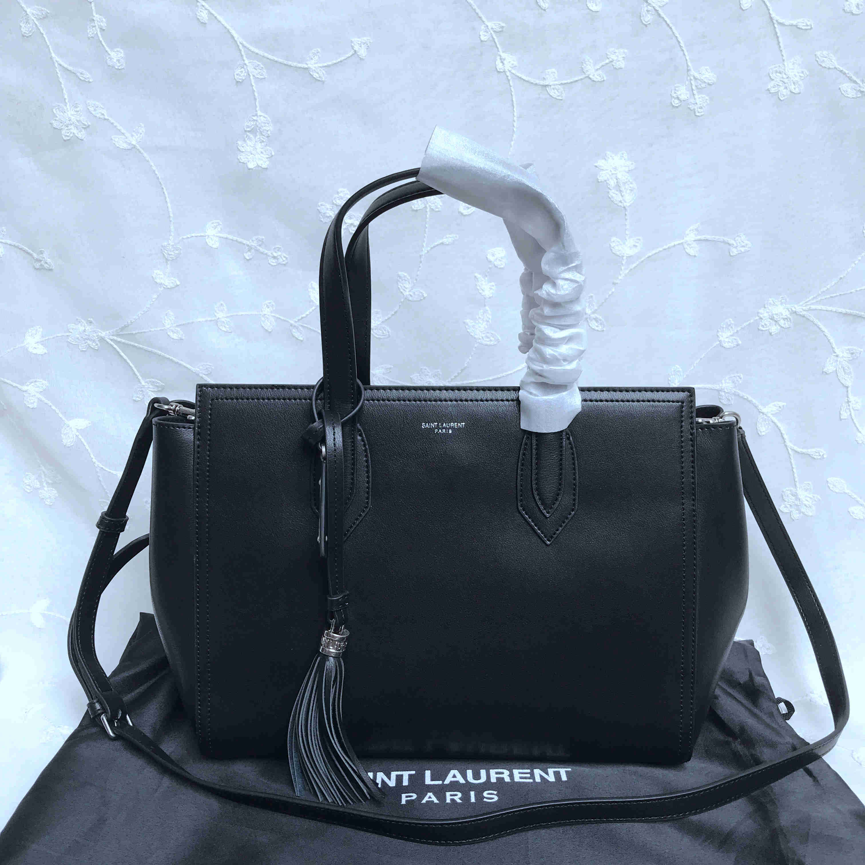 YSL Handbag 488858