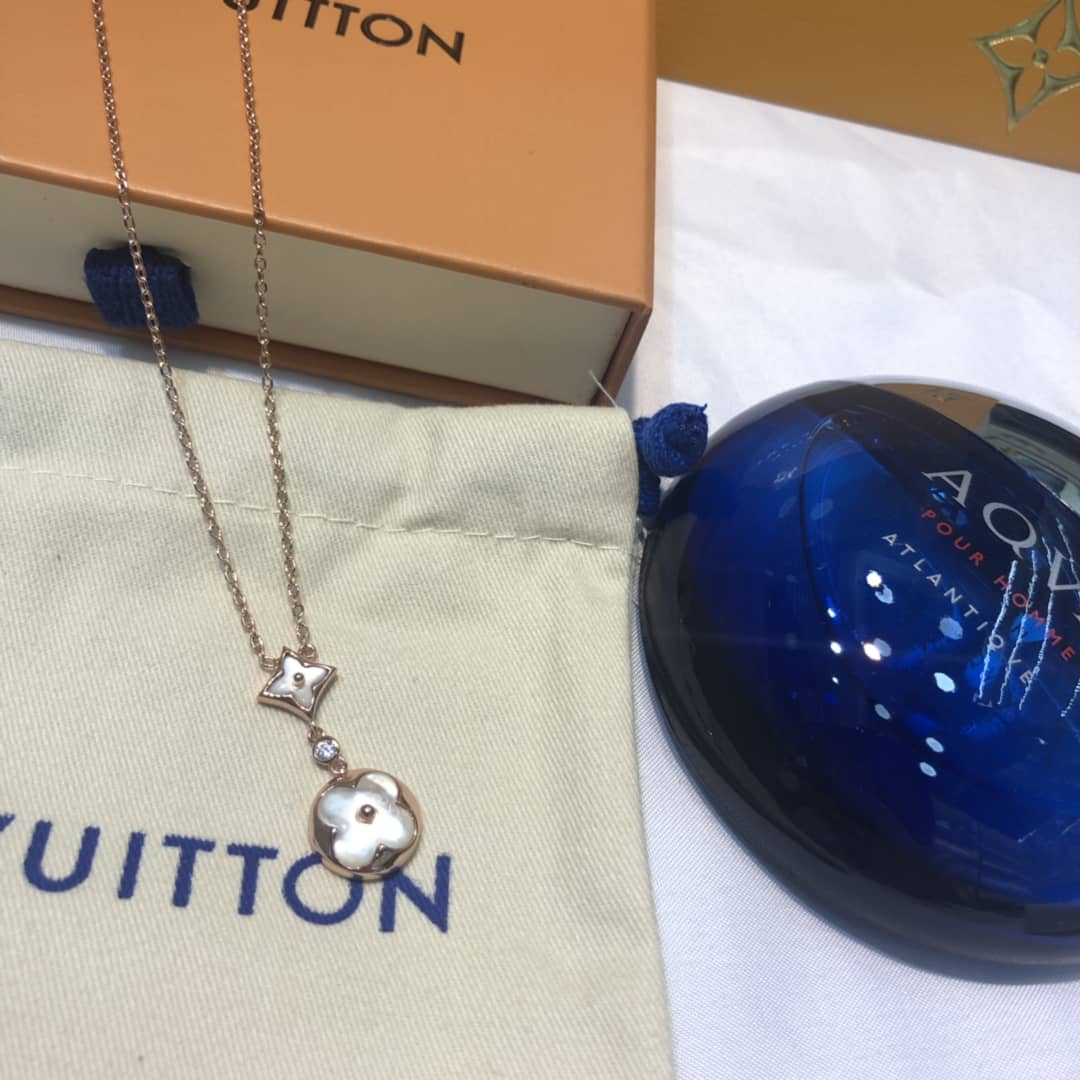 Best Louis Vuitton Imitation Necklace