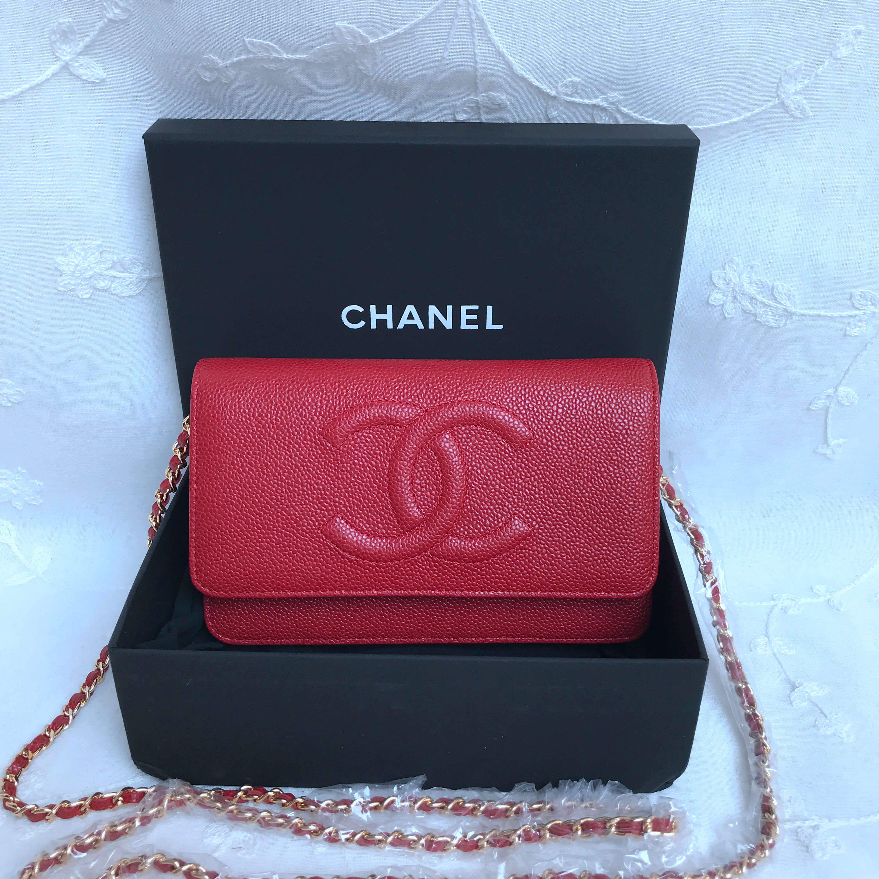 CHANEL WALLET ON CHAIN 33814