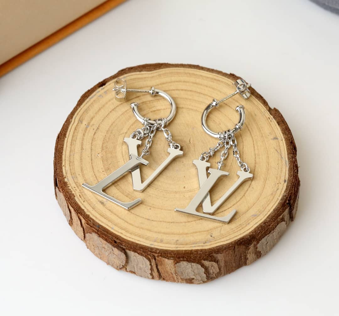 7 Star Louis Vuitton Earrings