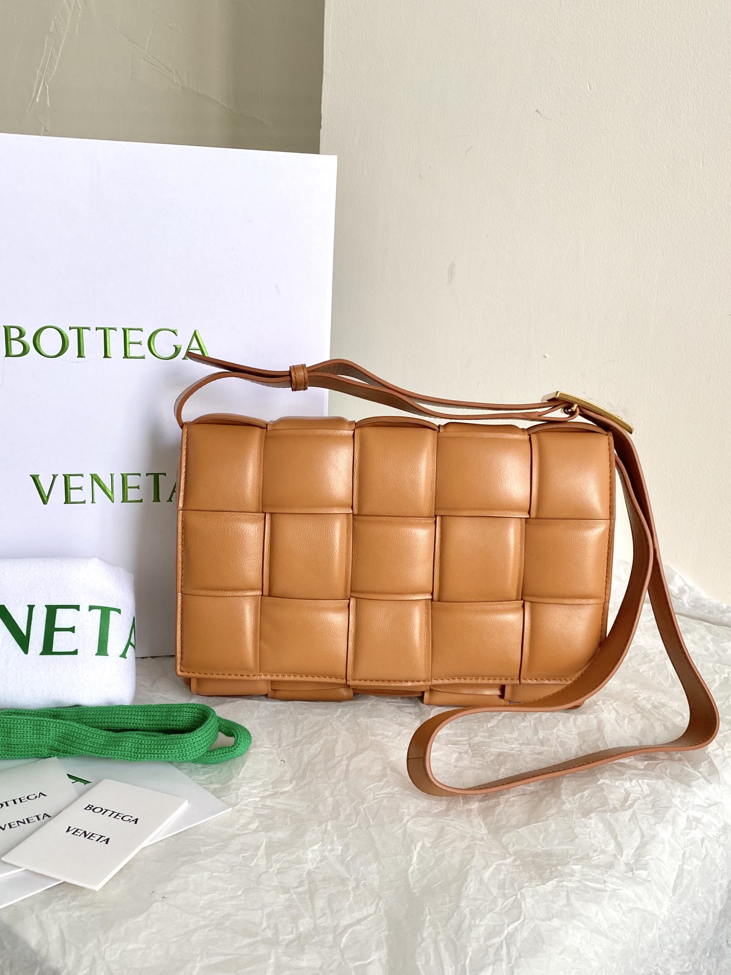 BOTTEGA VENETA THE CHAIN CASSETTE