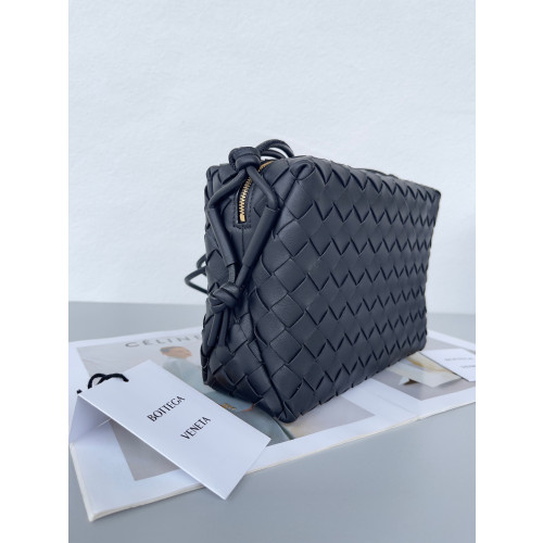 BOTTEGA VENETA Small Loop Camera Bag