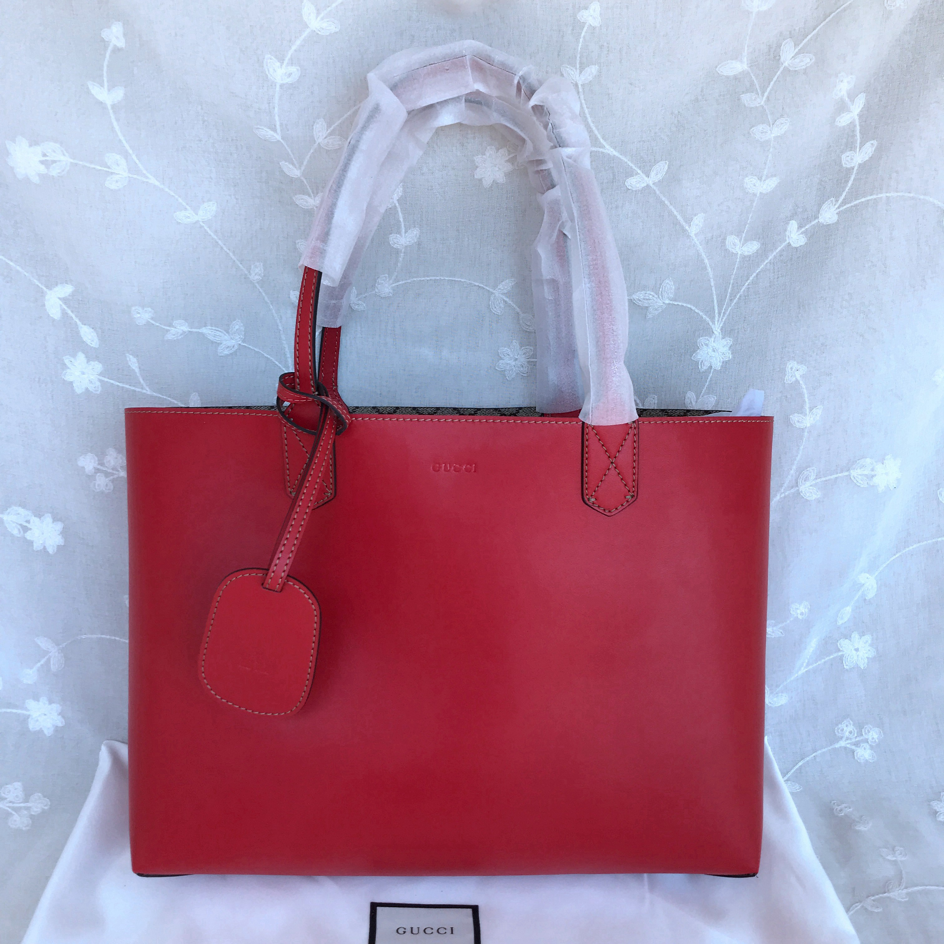 GUCCI Medium Tote 368568