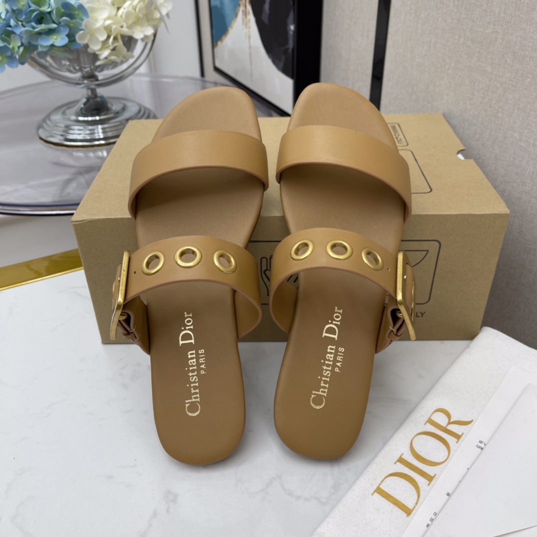 Dior shoes125
