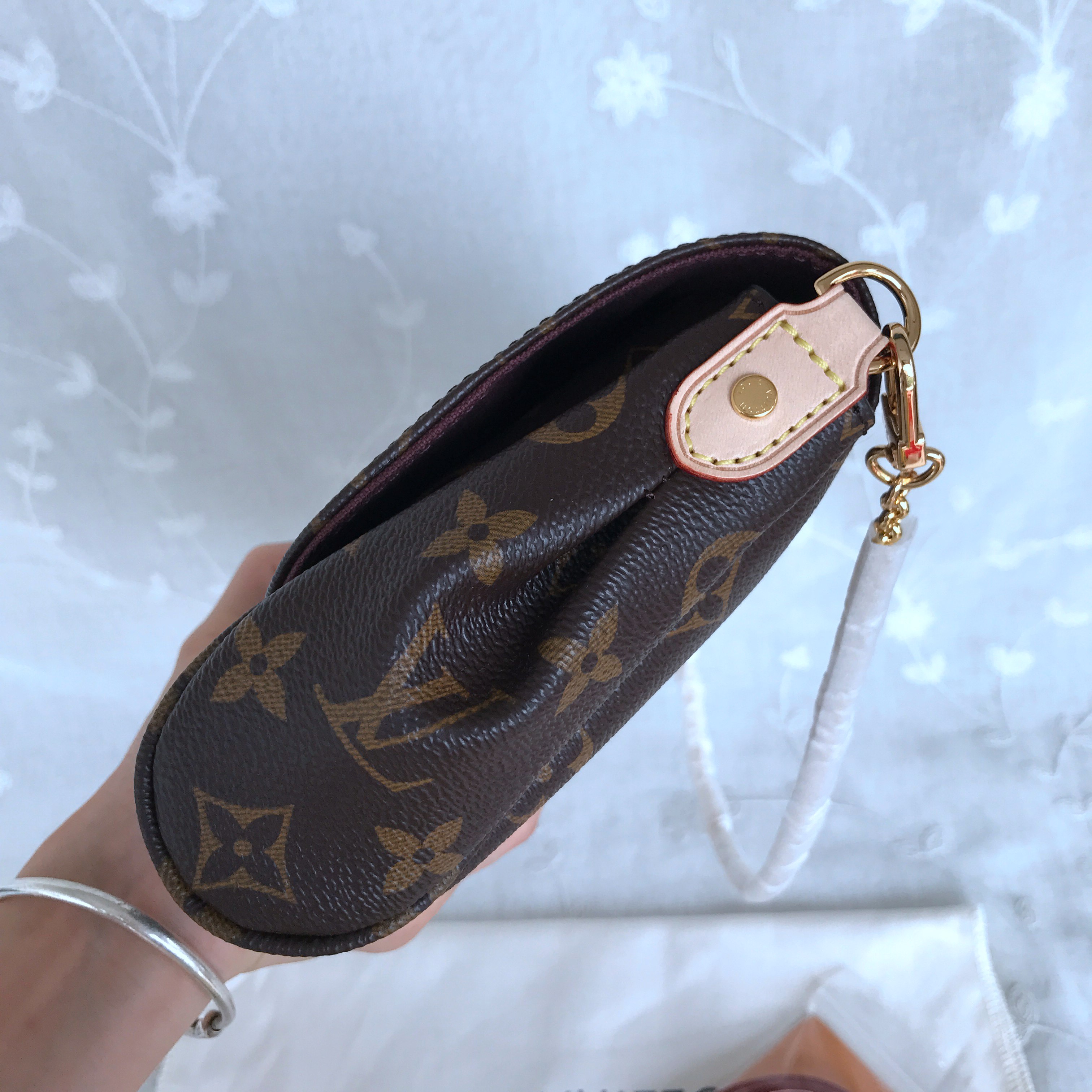 LV FAVORITE MM M40718