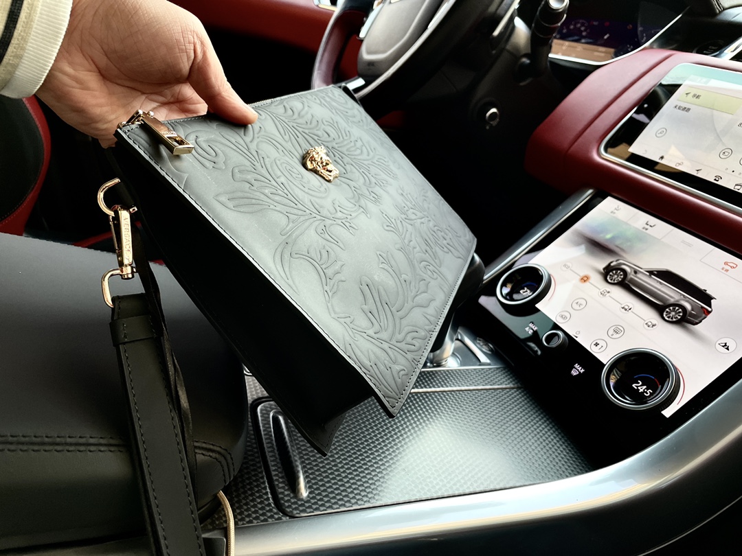 Versace #25604 Men Fashion Handbags