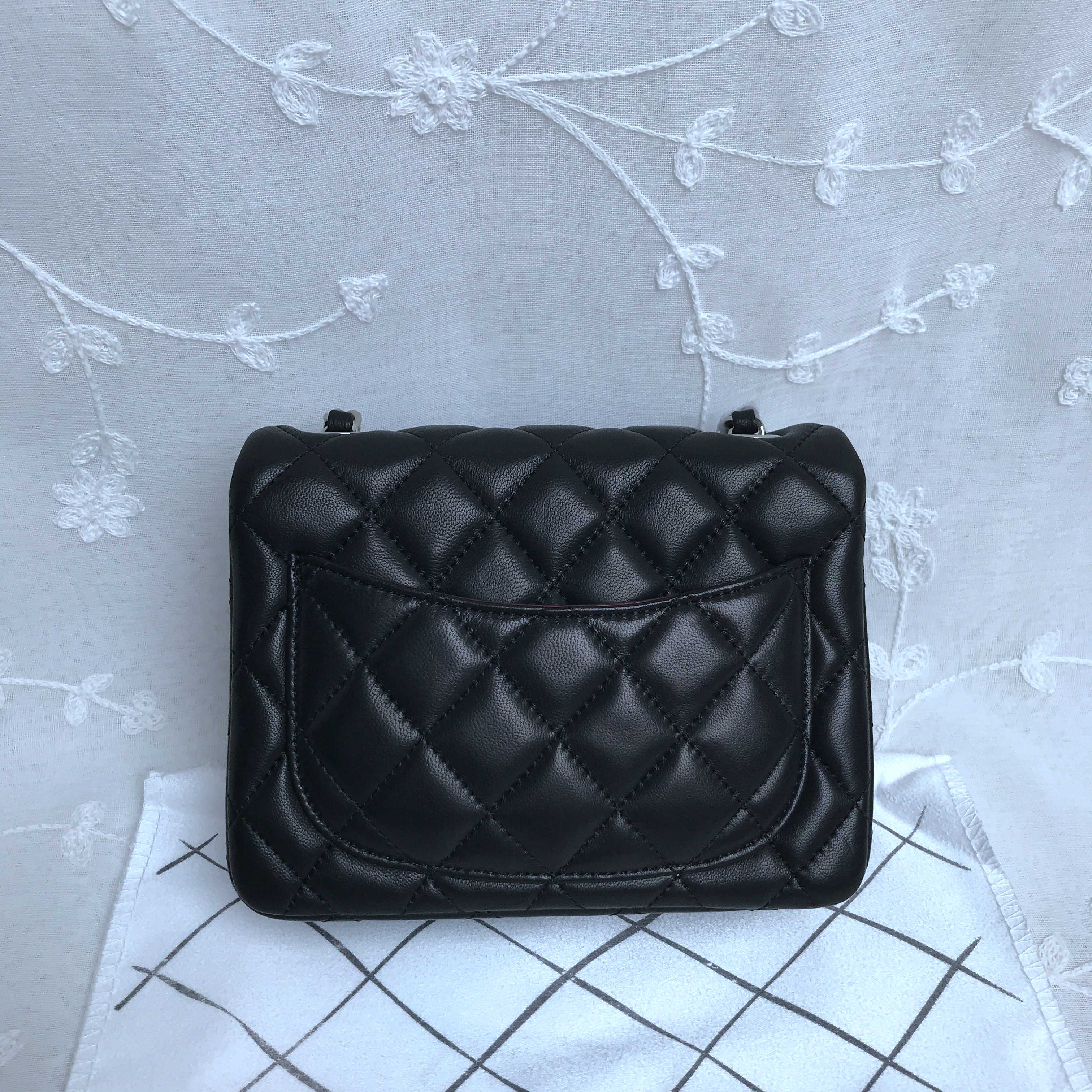 CHANEL MINI FLAP BAG A35200
