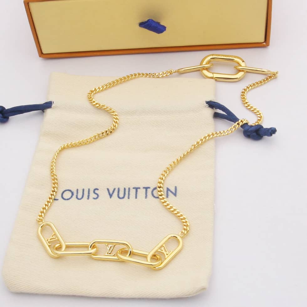 7 Star Louis Vuitton Necklace